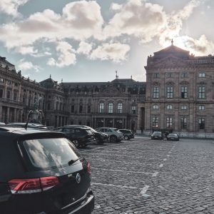 Parkplatz vor der Residenz